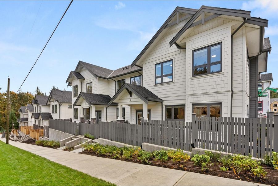 5 16358 90 AVENUE, Surrey