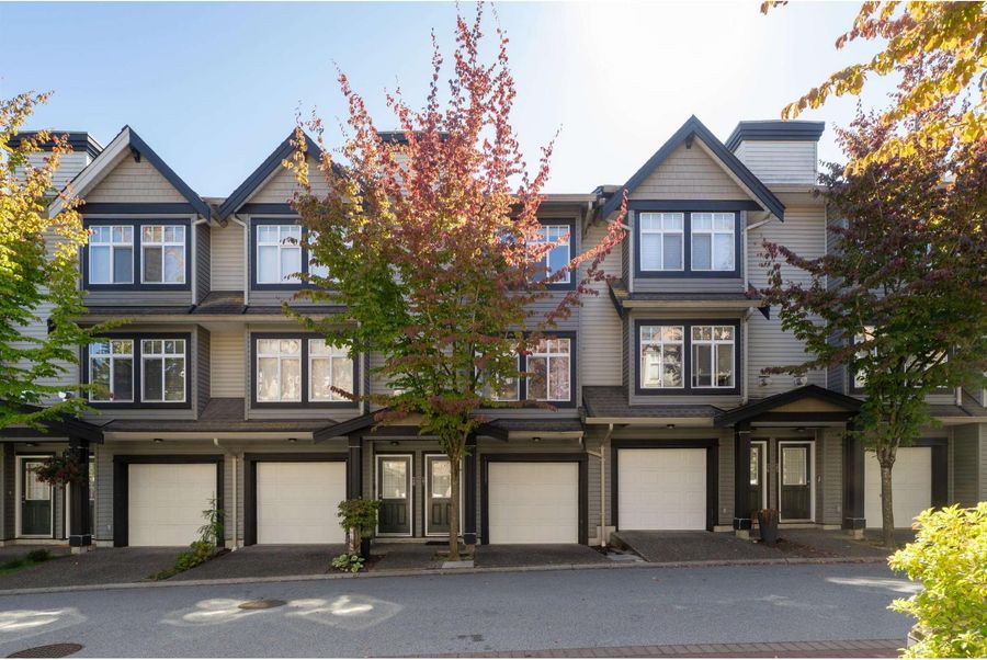 27 19448 68 AVENUE, Surrey