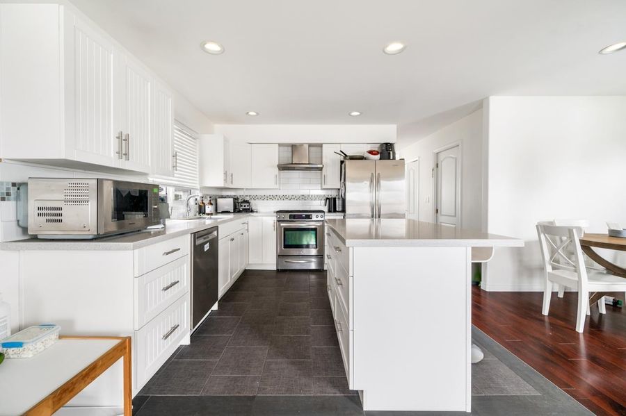15476 110TH AVENUE, Surrey